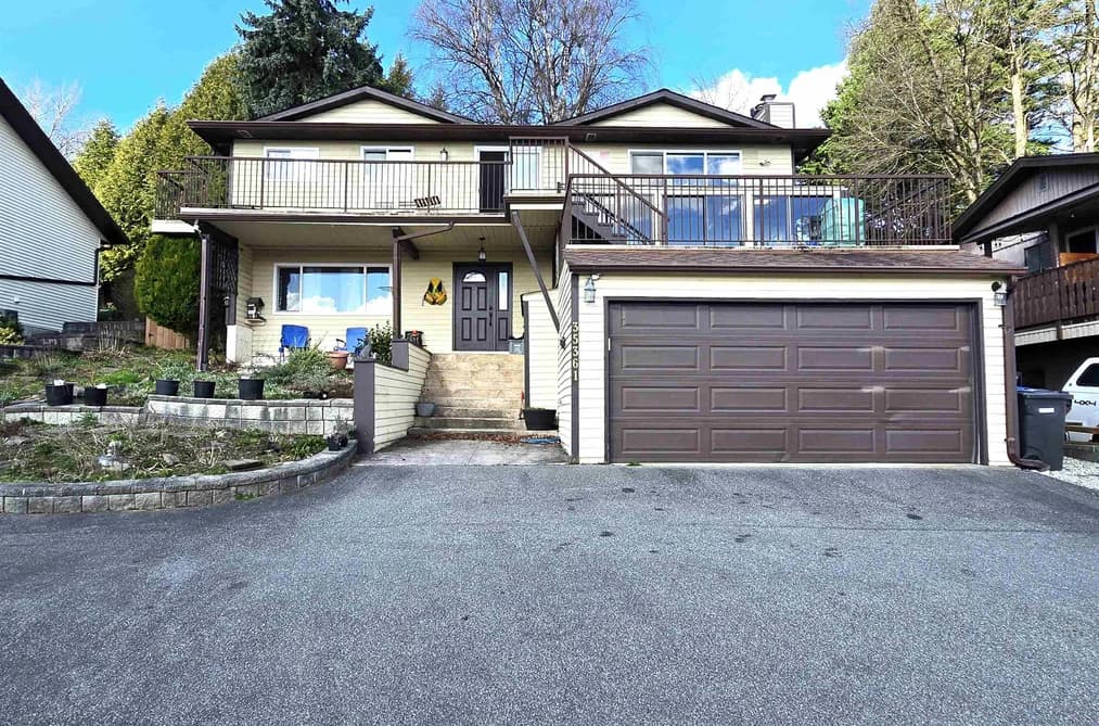 35361 ROCKWELL DRIVE, Abbotsford, BC — Residential for Sale - Main Photo