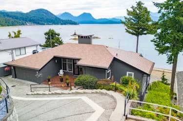 House for sale at 354 Avalon Drive Gibsons British Columbia - MLS: R3140468