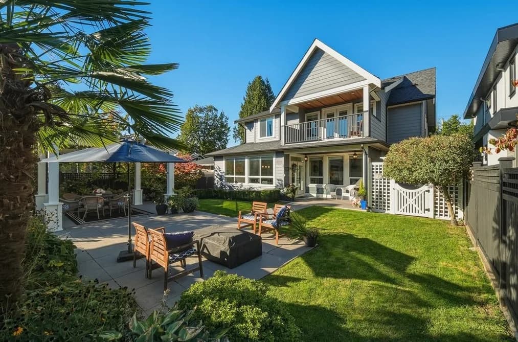 355 E 15TH STREET, North Vancouver, BC — Residential for Sale - Photo 2