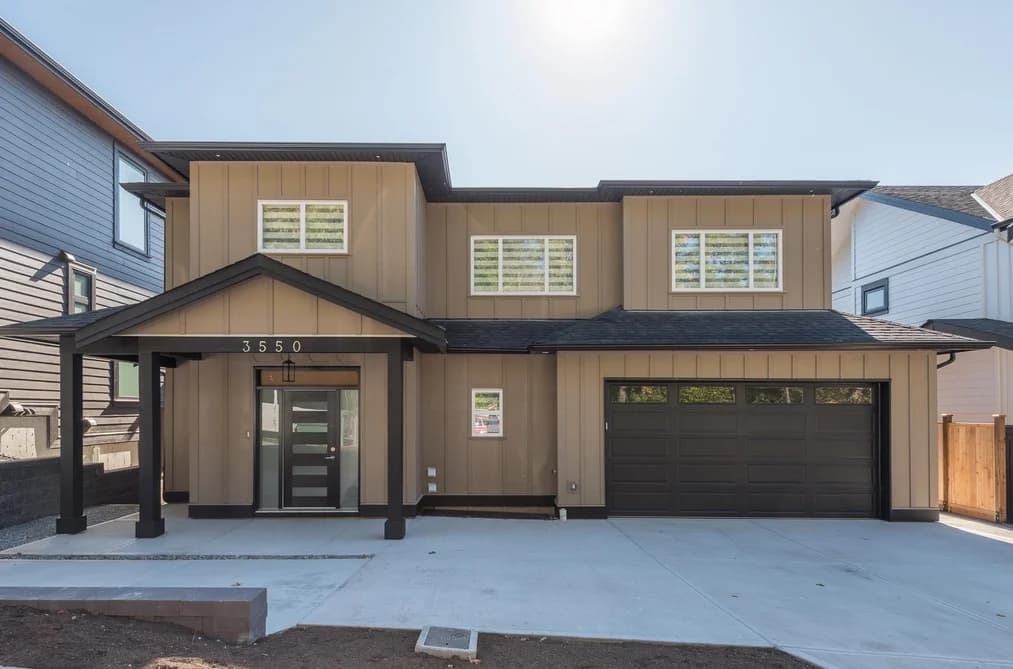 3550 MONSON CRESCENT, Coquitlam, BC — Residential for Sale - Main Photo
