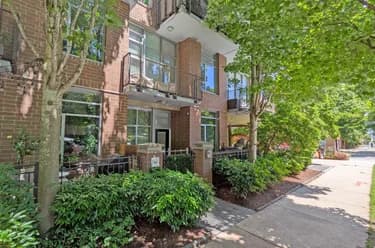 Townhouse for sale at 357 E 11th Avenue Vancouver British Columbia - MLS: R3135820