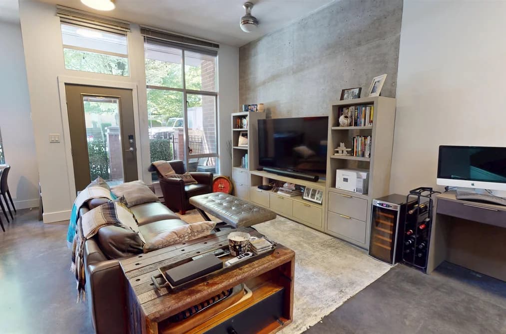 357 E 11TH AVENUE, Vancouver, BC — Residential for Sale - Photo 2