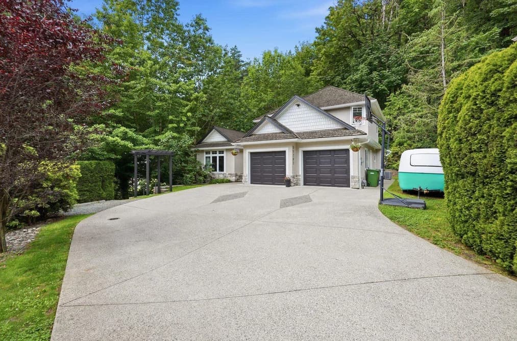 35787 GRAYSTONE DRIVE, Abbotsford, BC — Residential for Sale - Photo 2