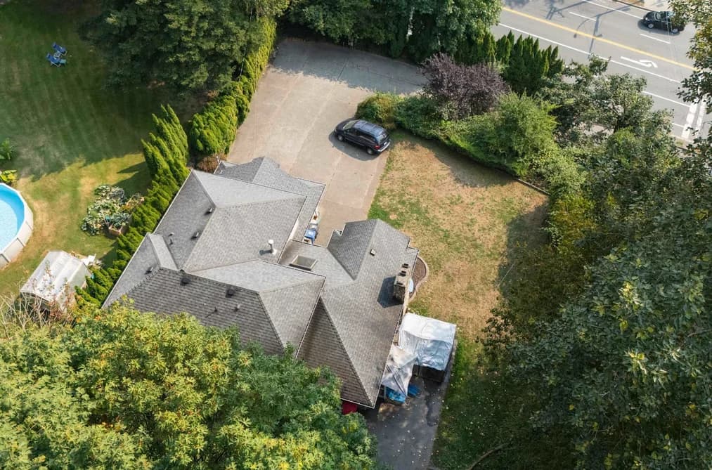 35805 OLD YALE ROAD, Abbotsford, BC — Residential for Sale - Photo 2