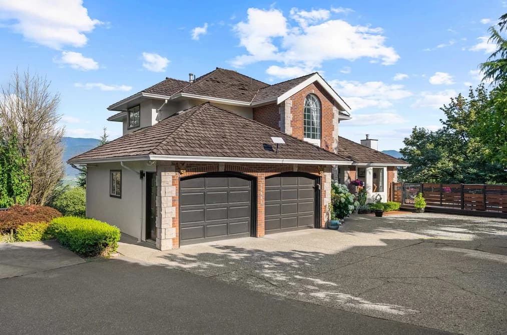 35993 EAGLECREST PLACE, Abbotsford, BC — Residential for Sale - Photo 2