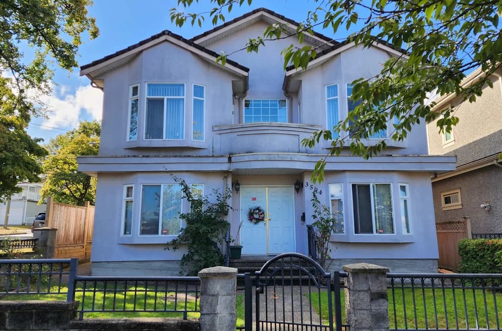 35xx NORMANDY DRIVE, Vancouver BC V5M 2E7 - Photo 1