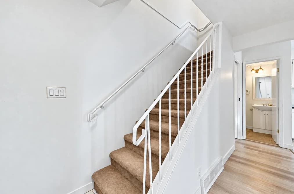 36 10565 153 STREET, Surrey, BC — Residential for Sale - Photo 2