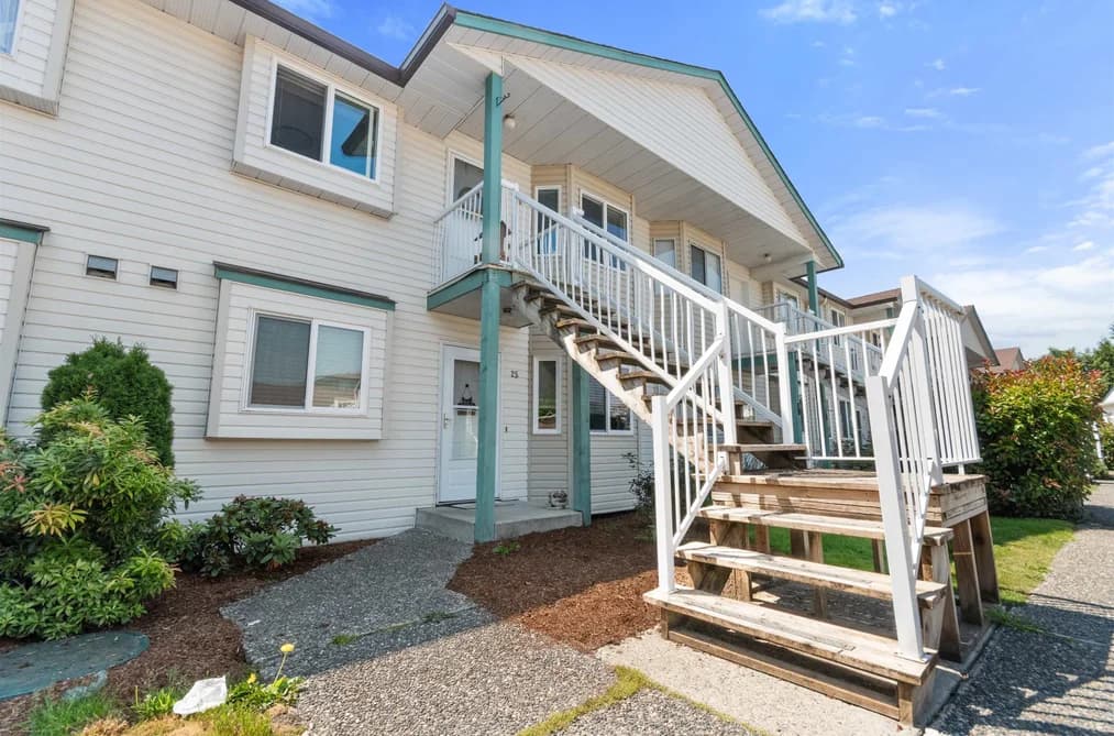 36 45640 STOREY AVENUE, Chilliwack, BC — Residential for Sale - Photo 2