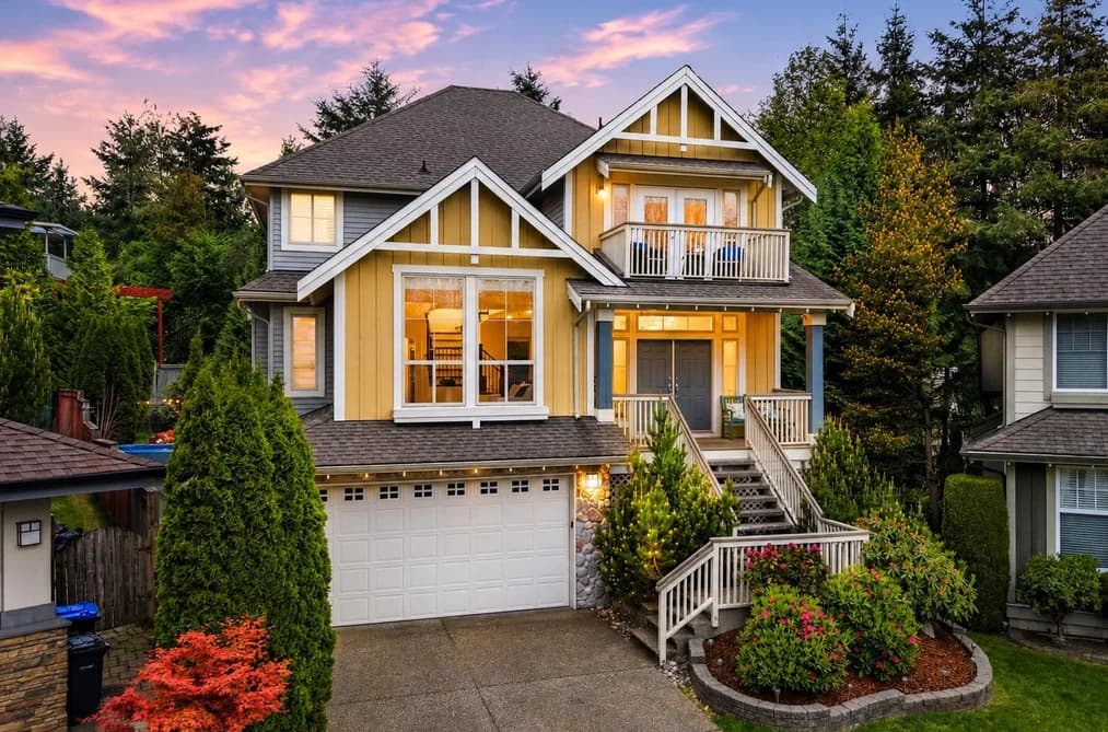 36 MAPLE COURT, Port Moody, BC — Residential for Sale - Photo 2