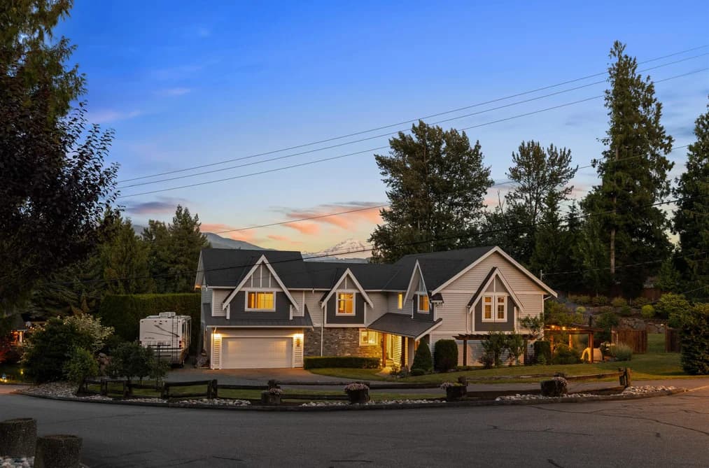 36148 DAWN CRESCENT, Abbotsford, BC — Residential for Sale - Photo 2