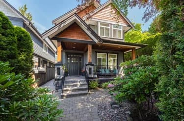 House for sale at 362 E 21st Street North Vancouver British Columbia - MLS: R3130814