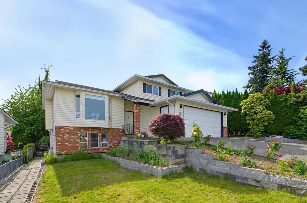 3625 NOOTKA STREET, Abbotsford, BC — Residential for Sale - Photo 2
