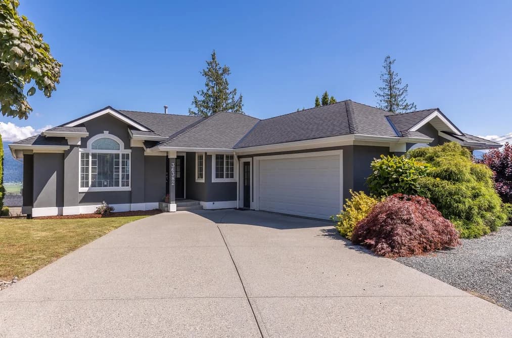 36382 SANDRINGHAM DRIVE, Abbotsford, BC — Residential for Sale - Main Photo