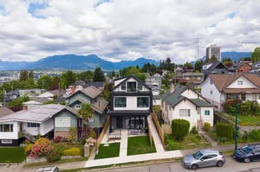 Half Duplex for sale at 1 3645 Dundas Street Vancouver British Columbia - MLS: R3122098