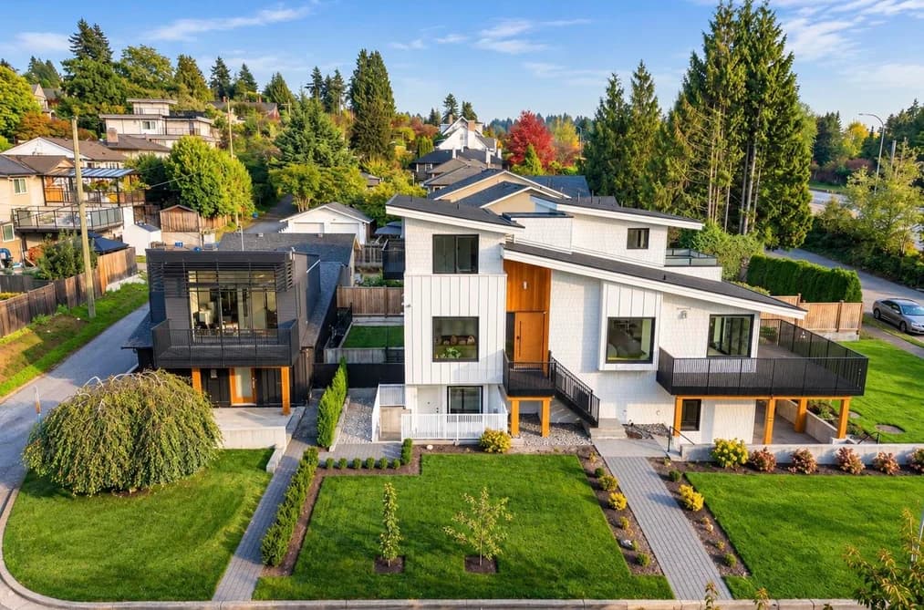 366 W 25TH STREET, North Vancouver, BC — Residential for Sale - Main Photo