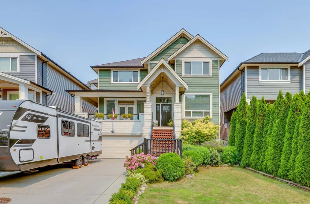 36643 E AUGUSTON PARKWAY, Abbotsford, BC — Residential for Sale - Main Photo