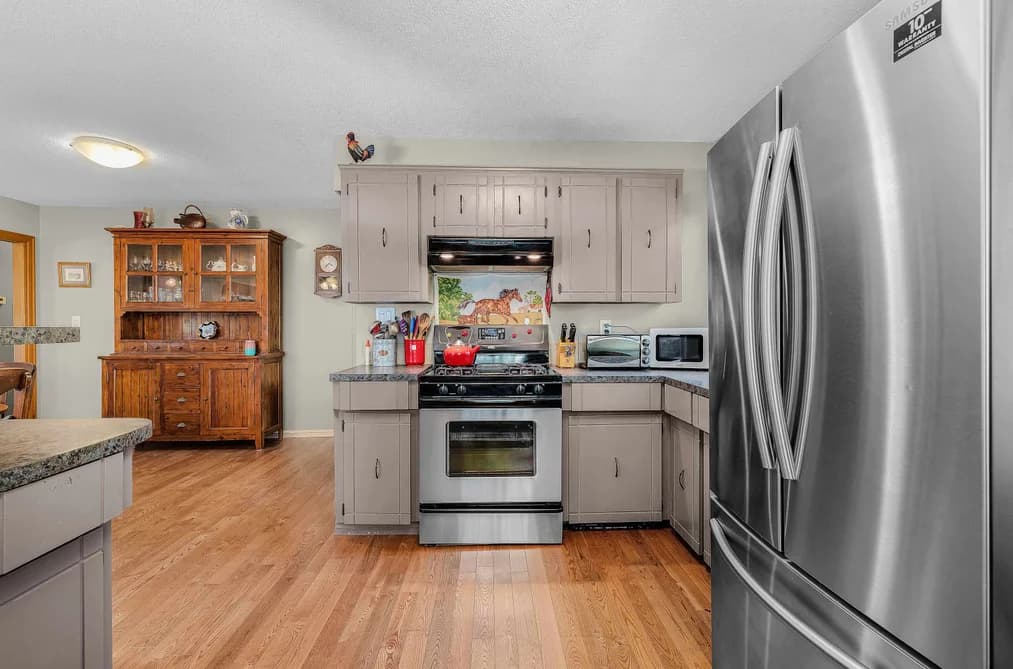 3670 207B STREET, Langley, BC — Residential for Sale - Photo 2