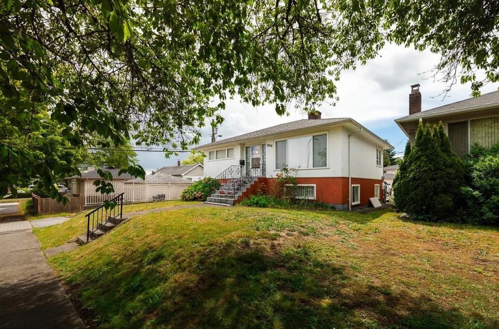 3678 E 25TH AVENUE, Vancouver, BC — Residential for Sale - Main Photo