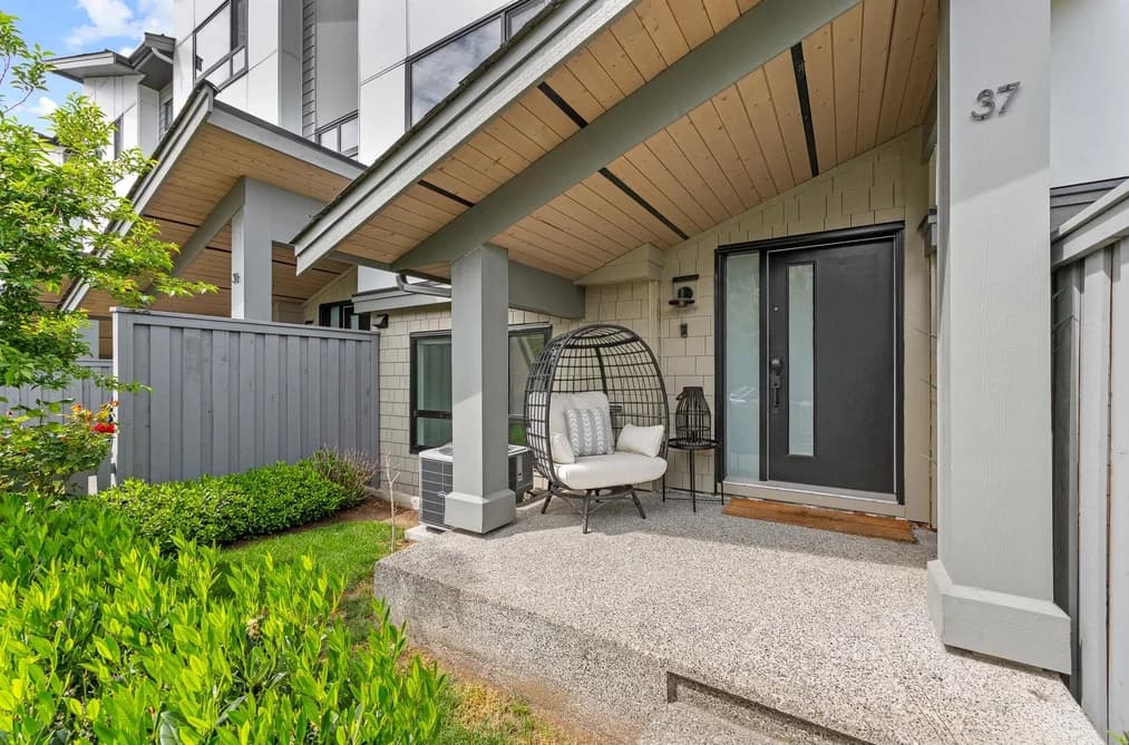 37 16589 25A AVENUE, Surrey, BC — Residential for Sale - Photo 2