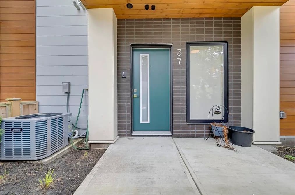 37 5858 132 STREET, Surrey, BC — Residential for Sale - Photo 2