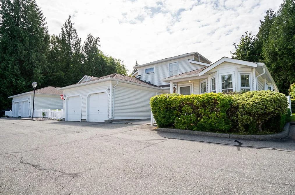37 6537 138 STREET, Surrey, BC — Residential for Sale - Photo 2