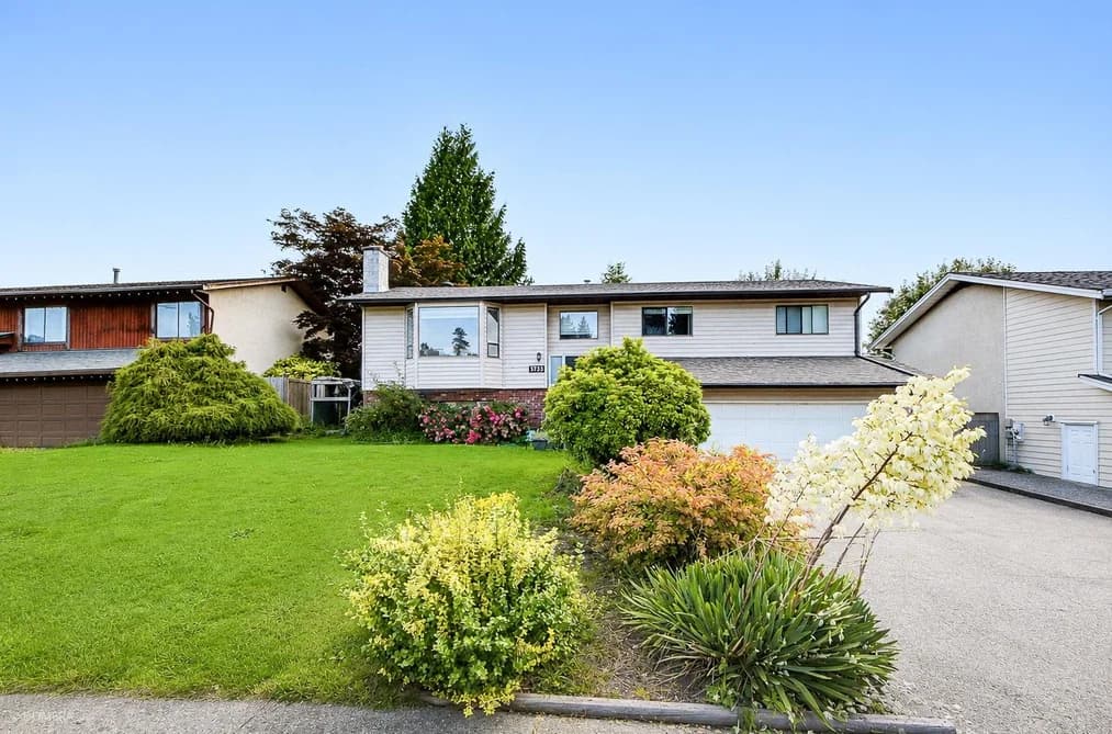 3733 DUNSMUIR WAY, Abbotsford, BC — Residential for Sale - Main Photo