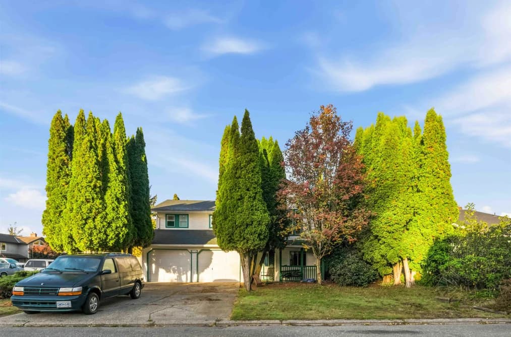 3743 NANAIMO CRESCENT, Abbotsford, BC — Residential for Sale - Main Photo