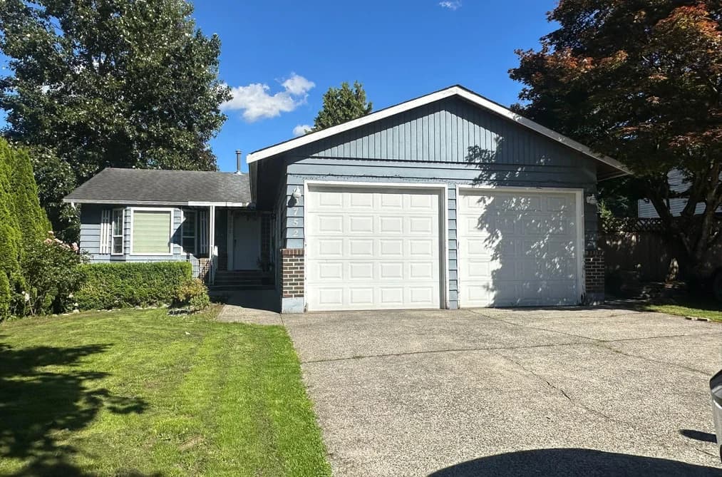 3752 HARWOOD CR CRESCENT, Abbotsford, BC — Residential for Sale - Main Photo