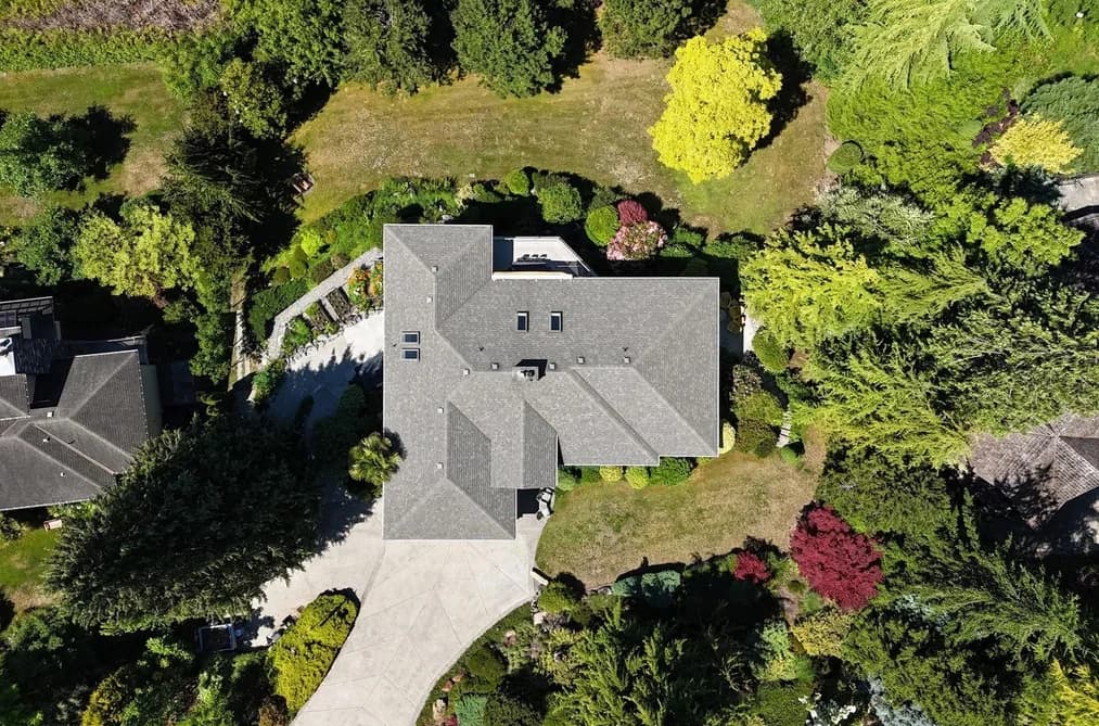377 HARRY ROAD, Gibsons, BC — Residential for Sale - Photo 2