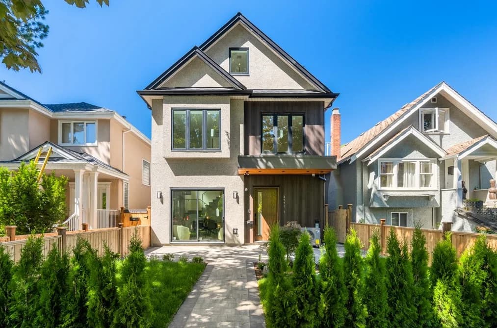 1 3771 W KING EDWARD AVENUE, Vancouver, BC — Residential for Sale - Main Photo