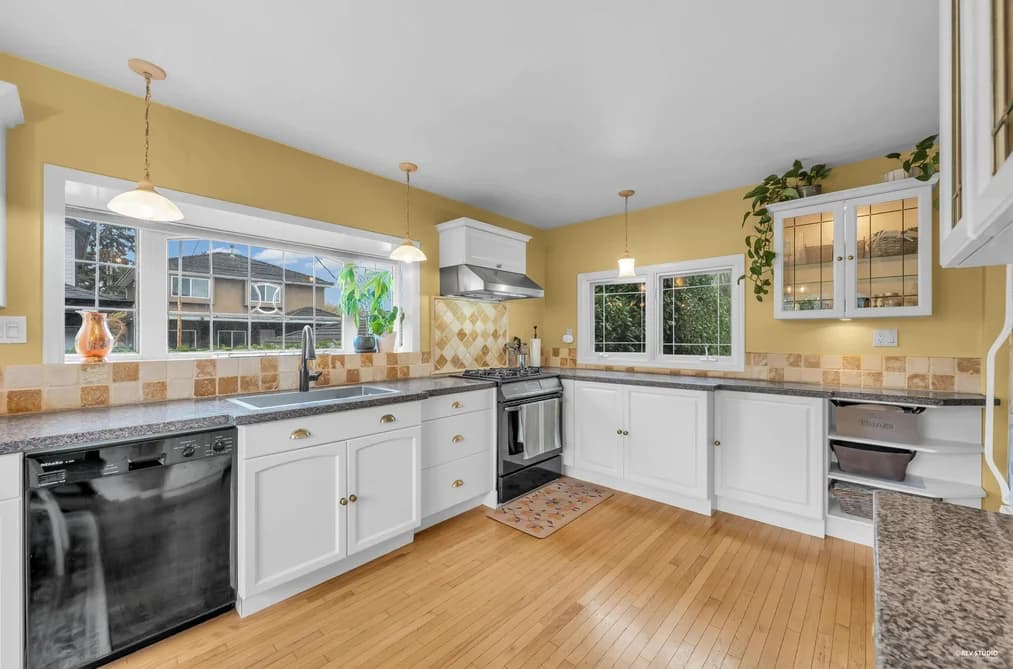 378 E 59TH AVENUE, Vancouver, BC — Residential for Sale - Photo 2