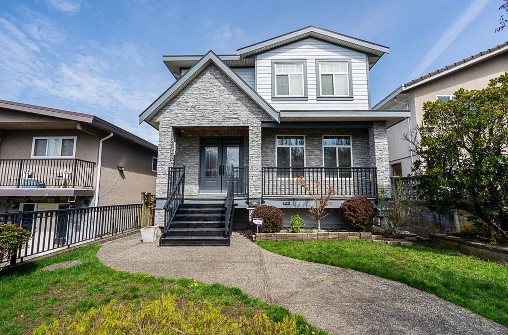 3795 UNION STREET, Burnaby, BC — Residential for Sale - Main Photo
