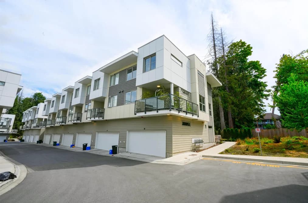 38 12585 104A AVENUE, Surrey, BC — Residential for Sale - Photo 2