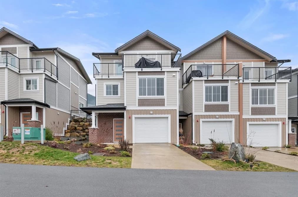 38 1928 WOODSIDE BOULEVARD, Agassiz, BC — Residential for Sale - Main Photo