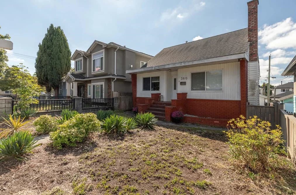 380 E 58TH AVENUE, Vancouver, BC — Residential for Sale - Photo 2