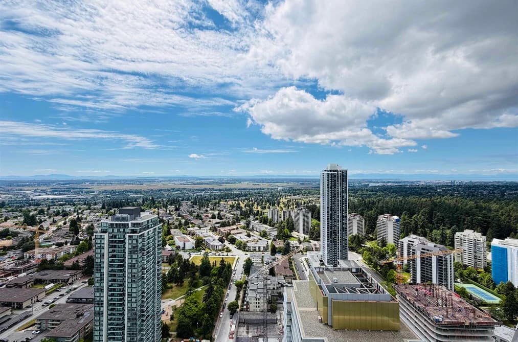 3804 6383 MCKAY AVENUE, Burnaby, BC — Residential for Sale - Main Photo