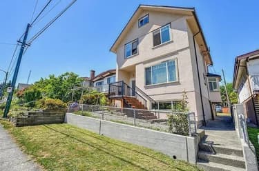 House for sale at 3807 Victoria Drive Vancouver British Columbia - MLS: R3138535