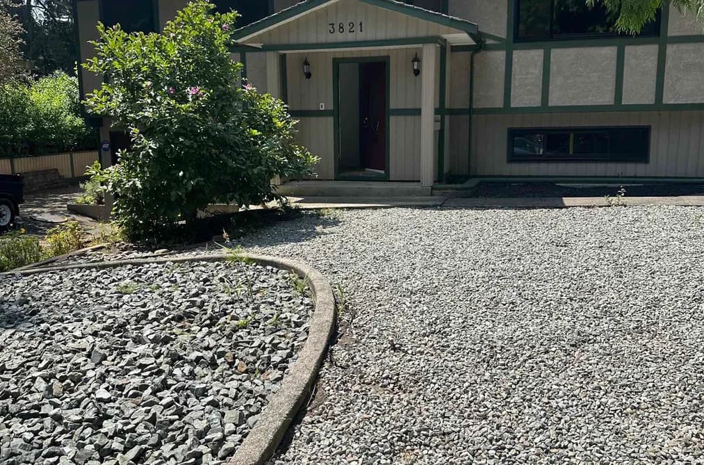 3821 CLEMATIS CRESCENT, Port Coquitlam, BC — Residential for Sale - Photo 2
