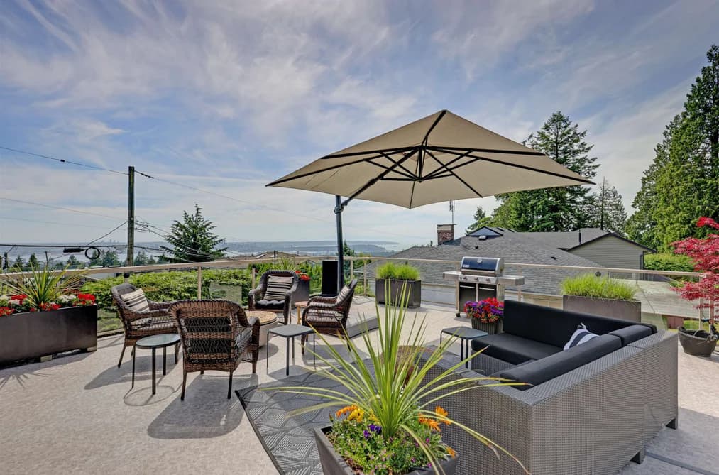 3821 LONSDALE AVENUE, North Vancouver, BC — Residential for Sale - Main Photo