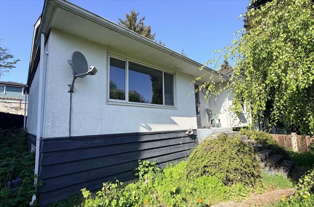 3831 MARINE DRIVE, Burnaby, BC — Residential for Sale - Main Photo