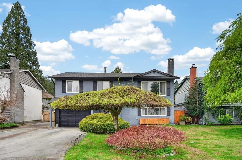 3833 KILLARNEY STREET, Port Coquitlam, BC — Residential for Sale - Photo 2