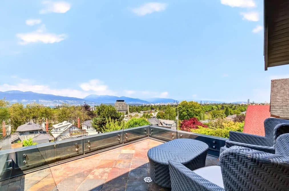3835 W 12TH AVENUE, Vancouver, BC — Residential for Sale - Photo 2