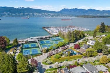 House for sale at 3850 Point Grey Road Vancouver British Columbia - MLS: R3123947