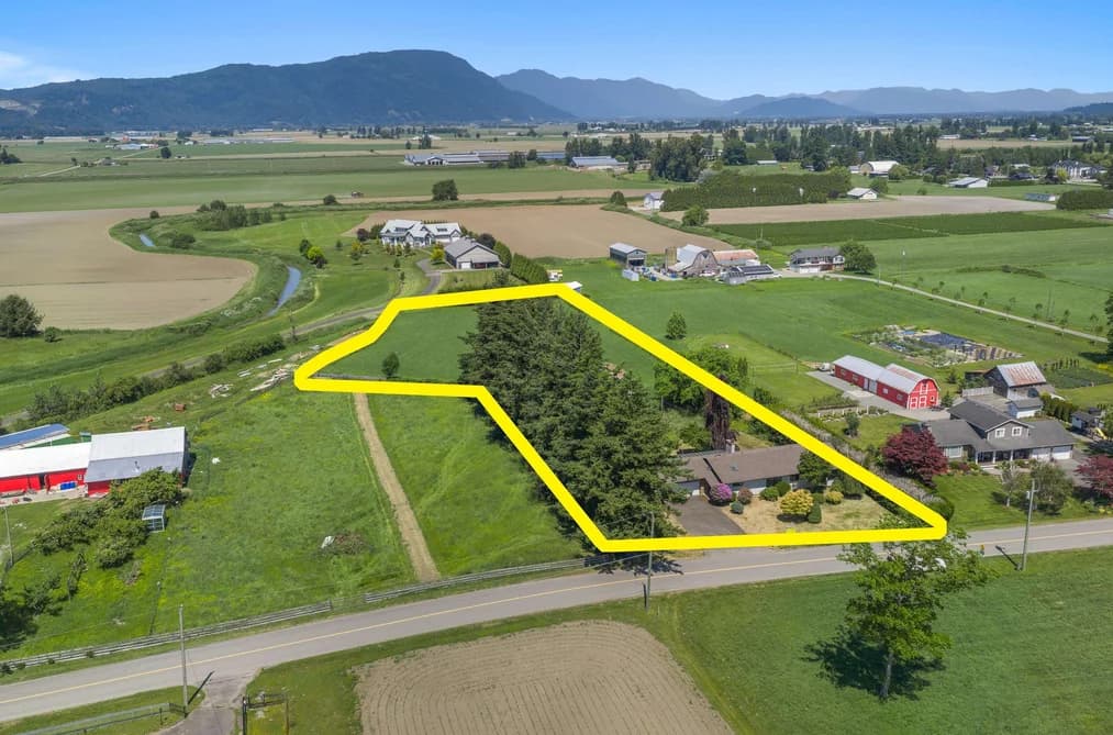 38531 OLD YALE ROAD, Abbotsford, BC — Residential for Sale - Main Photo