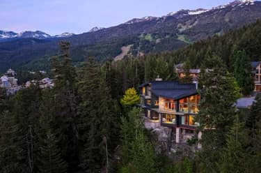House for sale at 3855 Sunridge Court Whistler British Columbia - MLS: R3126777