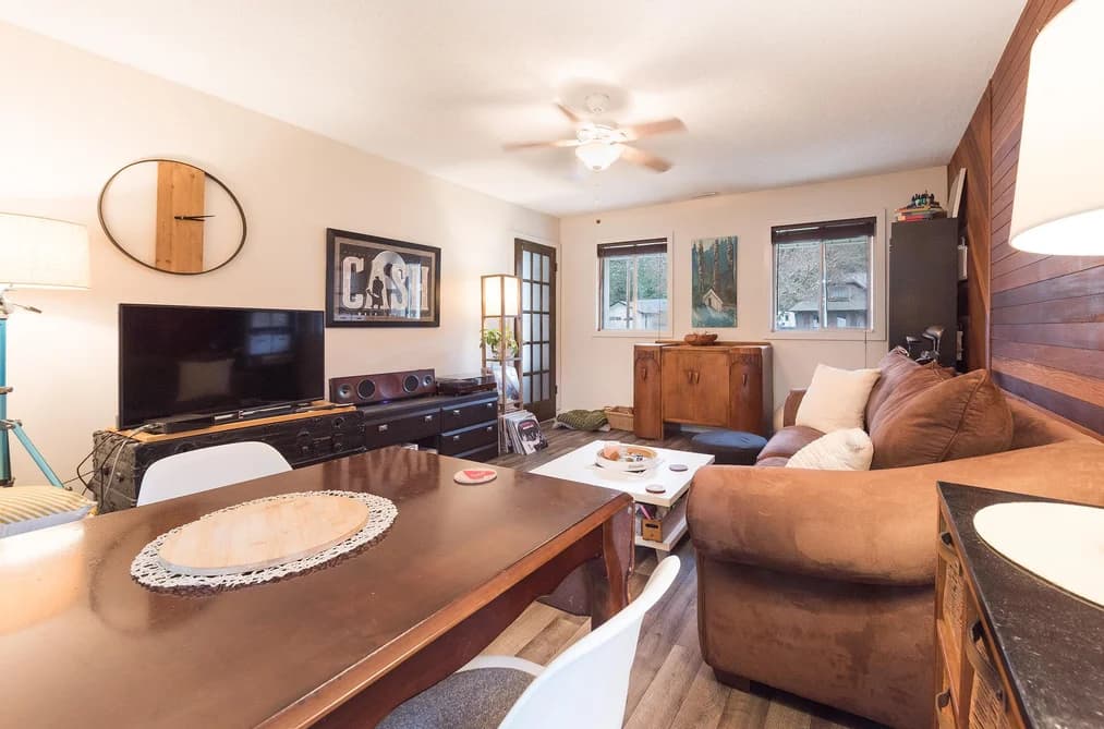 3857 KAREN DRIVE, Cultus Lake, BC — Residential for Sale - Photo 2