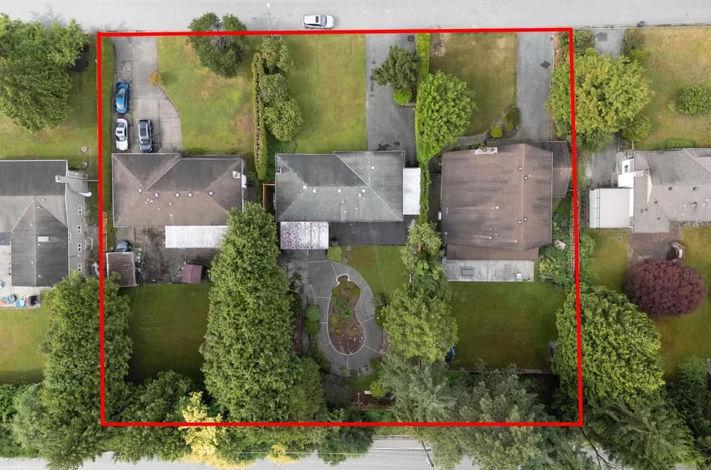 3857 WINLAKE CRESCENT, Burnaby, BC — Residential for Sale - Photo 2