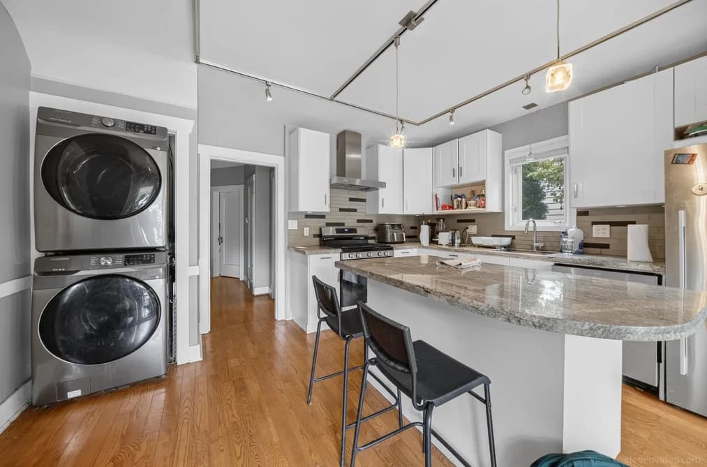 3884 W 20TH AVENUE, Vancouver, BC — Residential for Sale - Photo 2