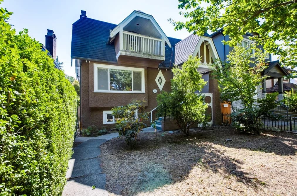 3888 W 15TH AVENUE, Vancouver, BC — Residential for Sale - Photo 2