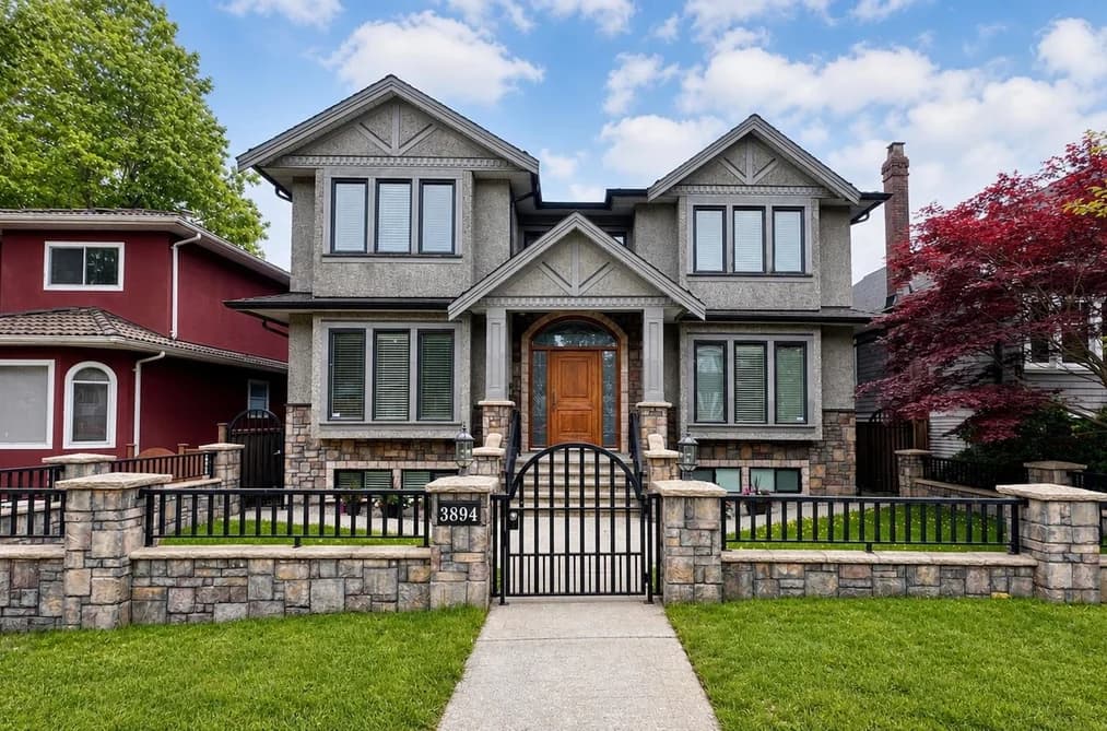 3894 OXFORD STREET, Burnaby, BC — Residential for Sale - Main Photo